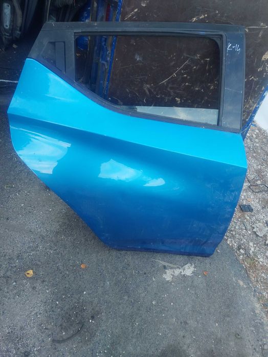 Drzwi prawe tyl tylne nissan micra k14
