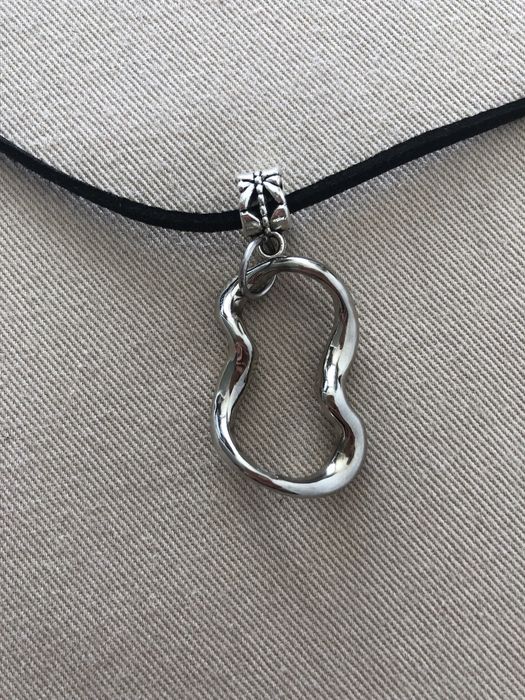 Чокер на шию стильний