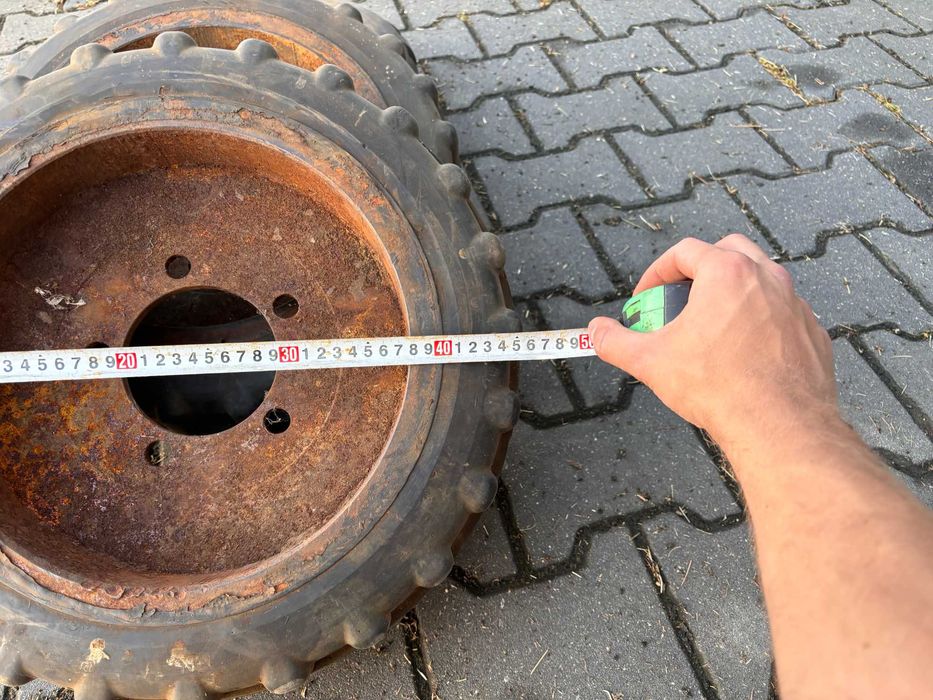 Koło koła pełne masyw nowe przyczepka