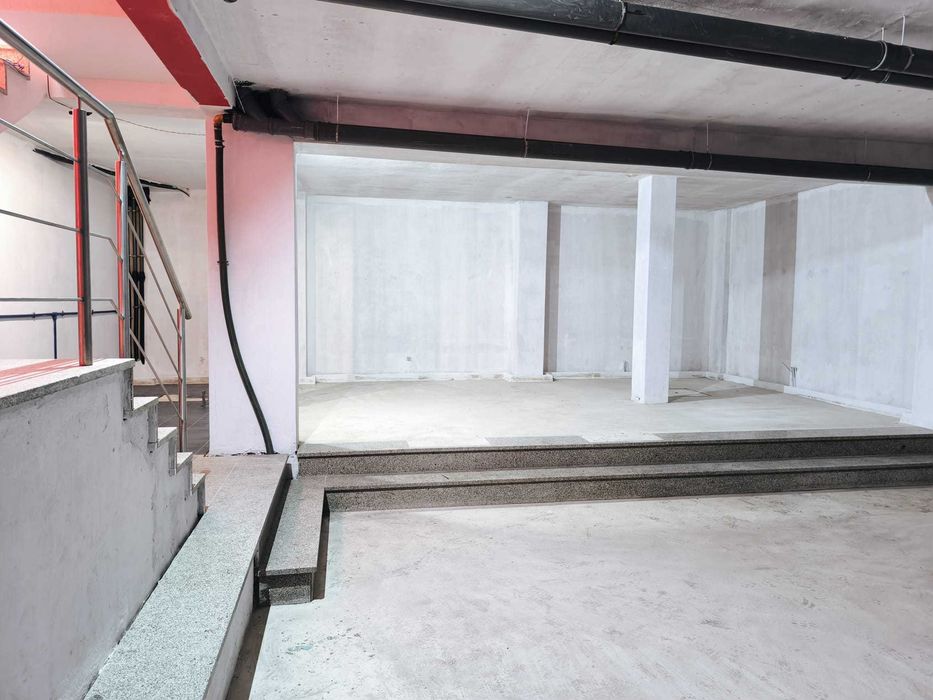 Espaço comercial à venda em Vila Nova de Famalicão