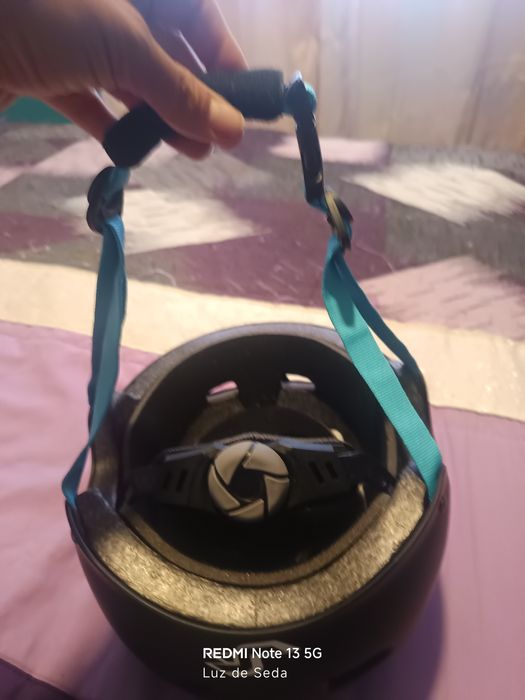 Capacete para quem anda de skate