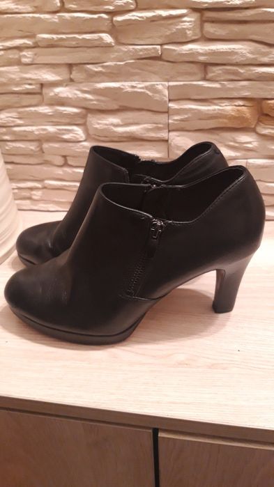 Botki skórzane  Clarks 39