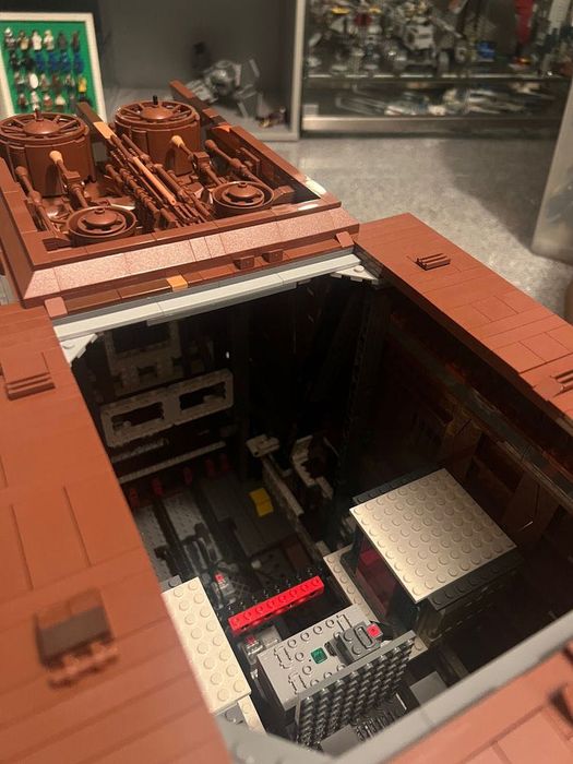 SANDCRAWLER UCS pojazd ludzi pustyni