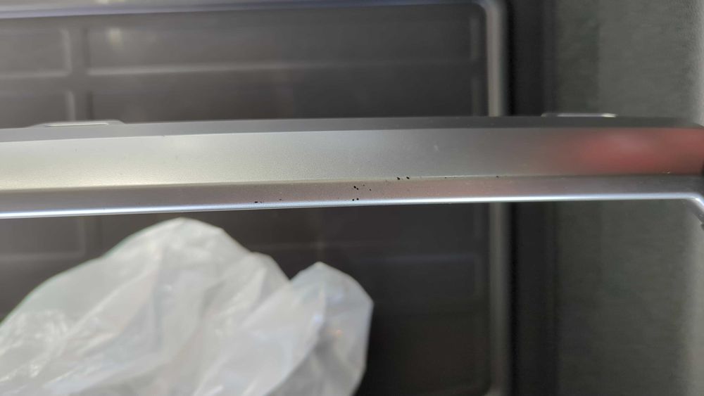 Nowa ramka grilla Skoda Superb 4 L&K 2025