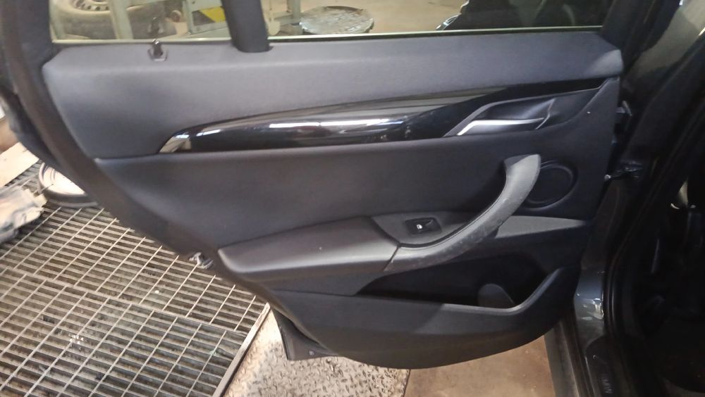 Conjunto de bancos BMW X1 (F48)