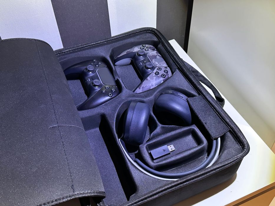 PlayStation 5 875 gb + 2 Pady + Pulse 3D + Etui | Stan Idealny