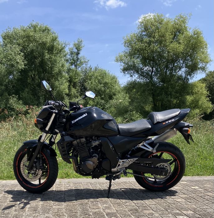 Z750 Kawasaki  - Troco Mota 4 ou Carro nacional