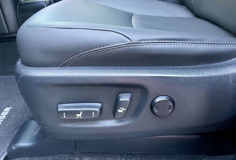 Toyota Land Cruiser Prado 2019 VIN JTEBU3FJ00K174990 фото оголошення 20 з 21