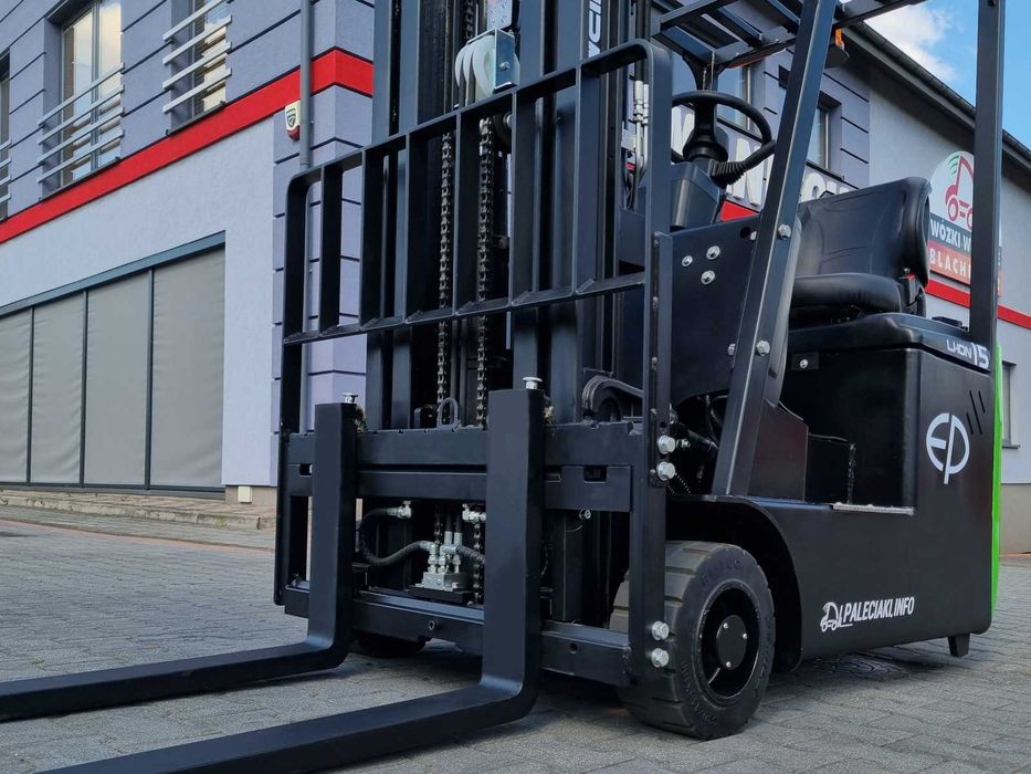 3-kołowy elektryczny wózek widłowy [EP- 1500 kg] (Li-ION) Rocznik 2025