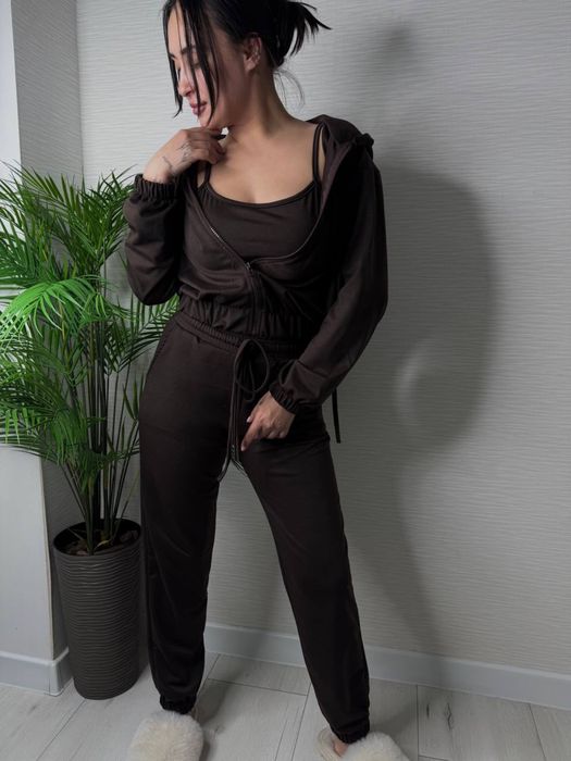 Жіночий спортивний костюм трійка з подвійним капюшоном двонитка