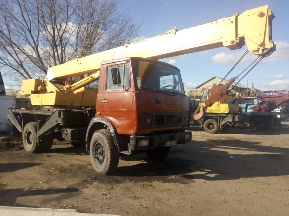 Послуги АВТО КРАНА  вантажопідйомність 6, 10, 20, 25, 28 тон.