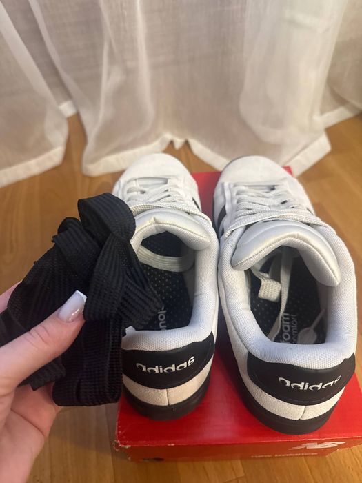 Чоловічі кросівки адідас