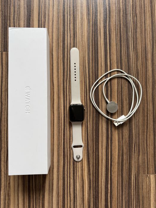Apple Watch Series 5 44 mm GPS Gold + pudełko + ładowarka