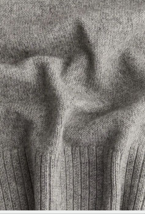 H&M светр сірий М