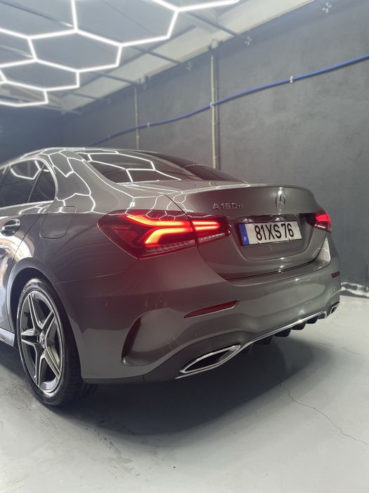 MERCEDES A 180D LIMOUSINE AMG