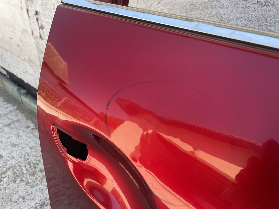 Передняя правая дверь mazda 3 bp