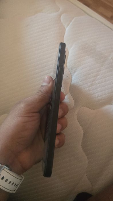 Só estou vendendo esse telemóvel porque não faz sentido ficar com 2
