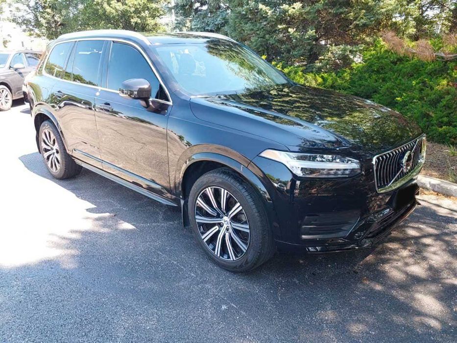 Volvo XC90 T5 Momentum      2022