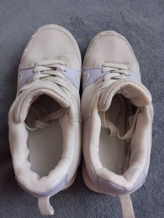 Buty sportowe dziewczęce 34