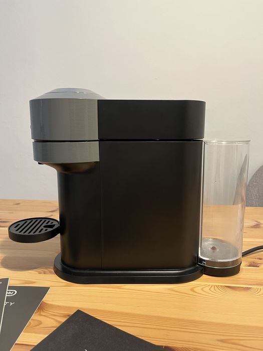 Ekspres Nespresso Vertuo Next – używany, w super stanie