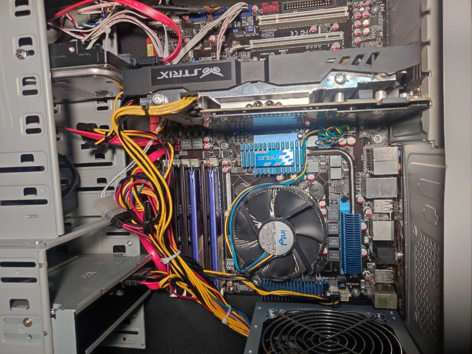 Computador  Core i7_RAM DDR3 _12GB