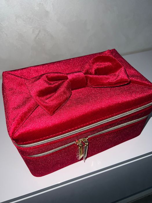 Набір від ESTEE LAUDER 9 Full-Size Favorites + 2 Deluxe Travel Sizes