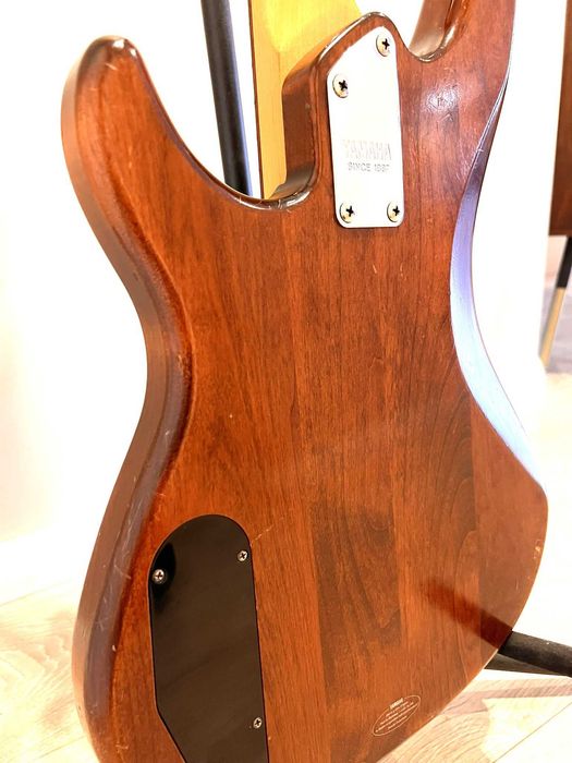 Gitara basowa Yamaha RBX 350
