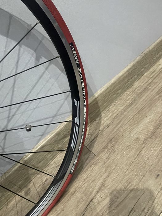 Koło do roweru Shimano RS