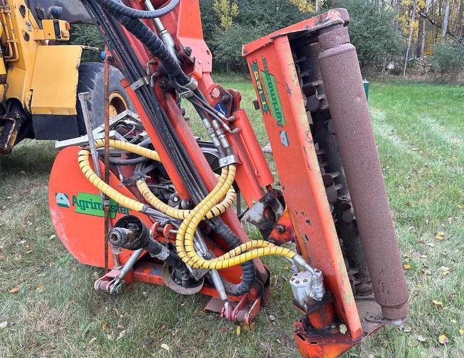 Kosiarka bijakowa na wysięgniku wysięgnikowa mulczer Agrimaster T125 WOM przednia