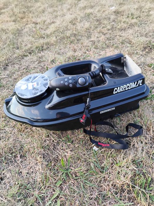 Łódka zanętowa Boatman Actor Basic + Echosonda Deeper CHIRP+ 2