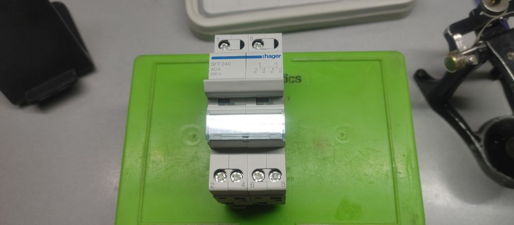 Переключатель перекидной