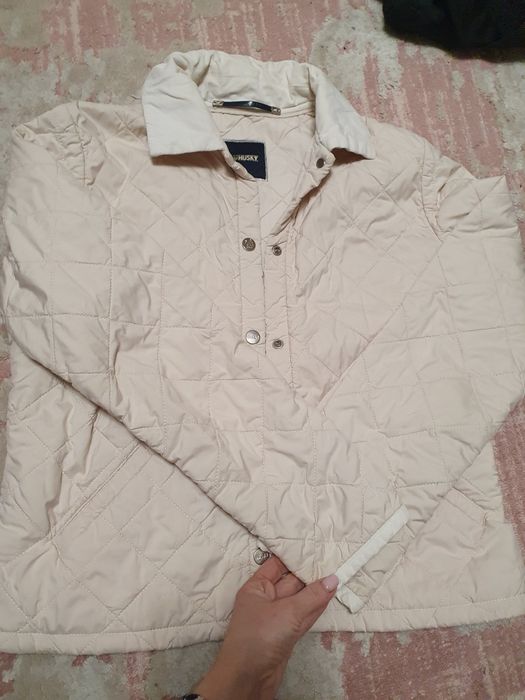 Продам весняну курточку