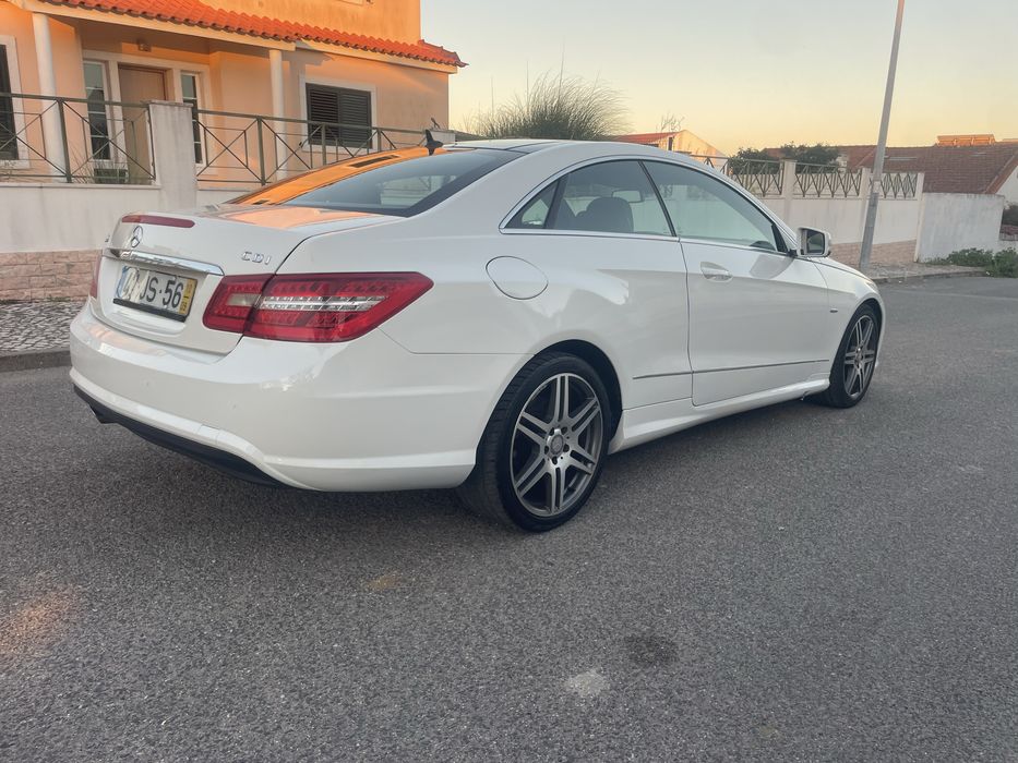 Mercedes-Bens E250cdi Coupe AMG Cx Automatica