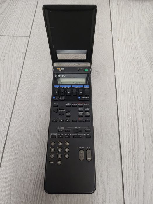 Pilot sony świetny stan