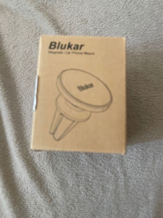 Magnetyczny uchwyt telefoniczny