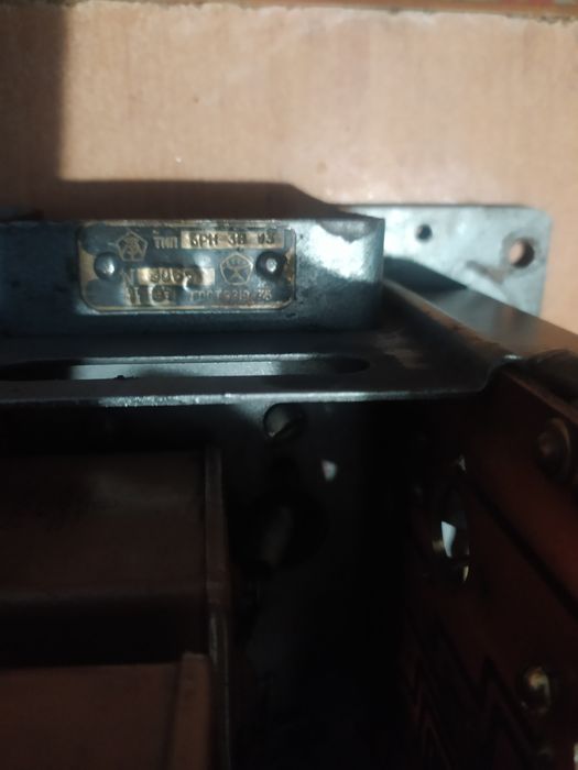 БРН 3 Тепловозний блок регулювання напруги