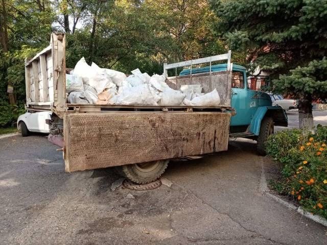 Вывоз старой мебели и хлама. Утилизация Мусоровоз КамАЗ ЗИЛ Газель Бус