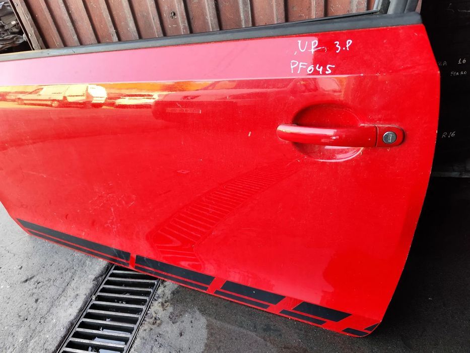 VW UP / SEAT MII PORTA ESQUERDA - PF645