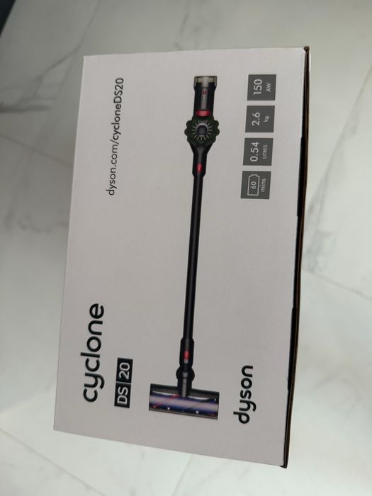 Odkurzacz pionowy Dyson cyclone DS20 V8