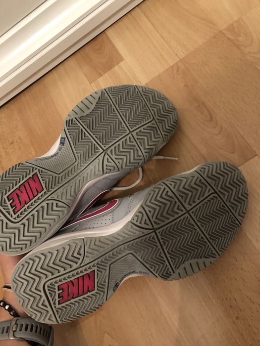 Nike city court buty tenisowe do tenisa sportowe damskie 38