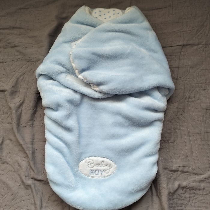 Теплий кокон-пелюшка.