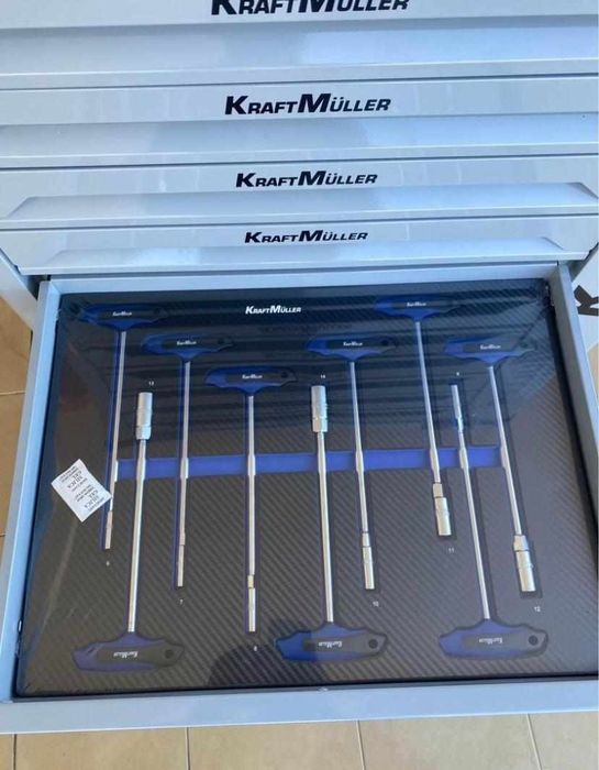 Carrinhos ferramentas 8 gavetas completas p/lateral marca Kraftmuller