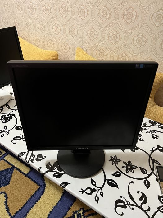 Монитор для пк компьютера Samsung Sync Master 943n