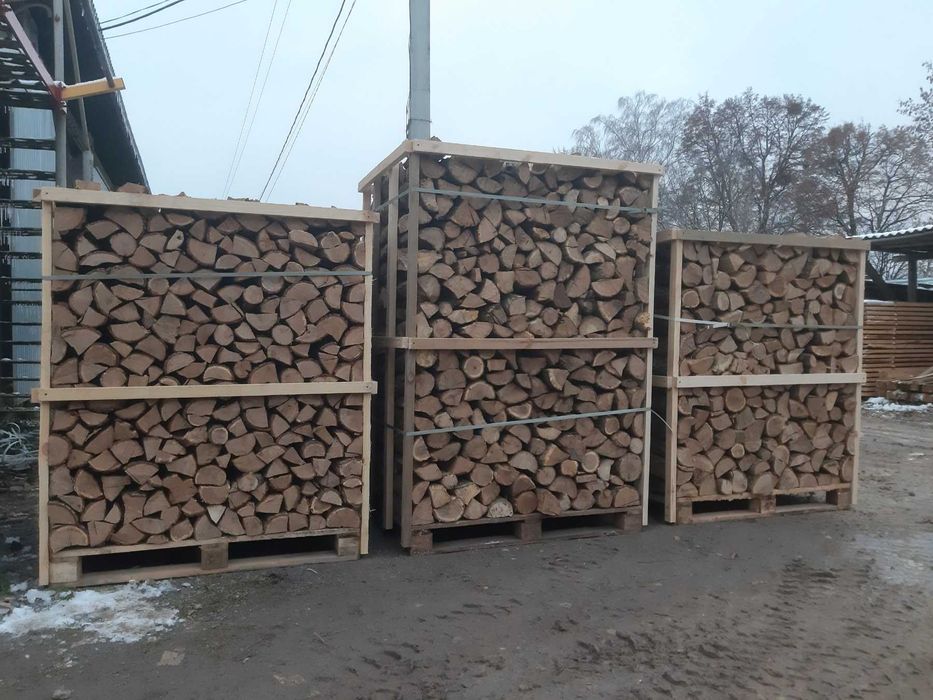 Дрова Дуб Ясень Граб Акація рубані на піддонах 1піддон=7500грн