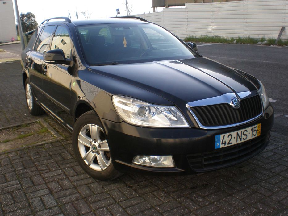 Vendo skoda 1.6 tdi nacional