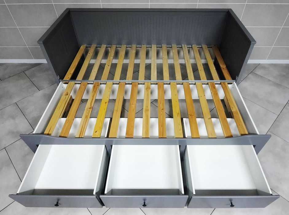 Łóżko leżanka IKEA HEMNES + 1 materac - BARDZO DOBRY STAN