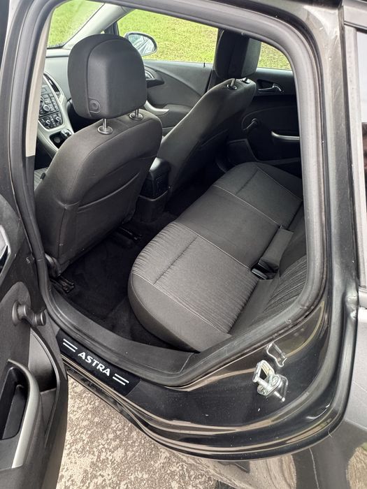 Opel Astra J  1.4 Turbo  Benzyna