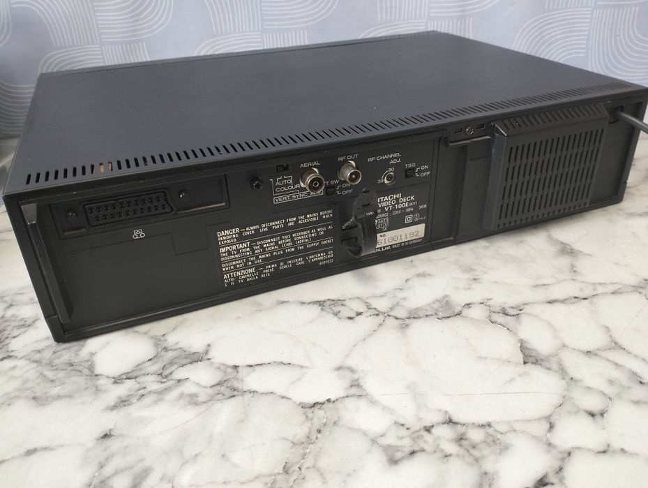 Hitachi video vt100e(kt)