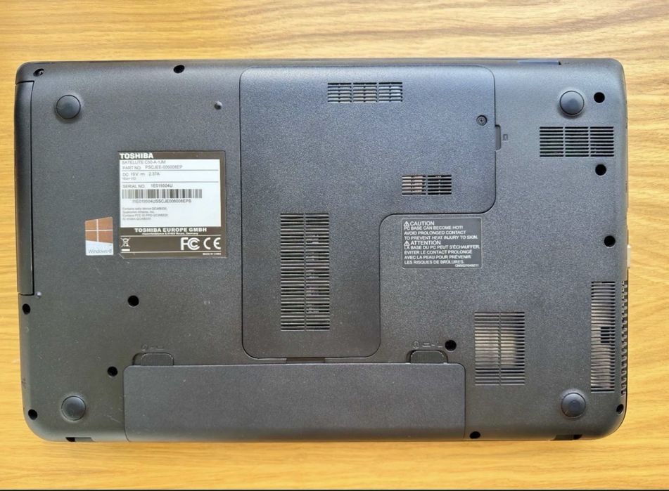 TOSHIBA C50D-A Trappe sous PC H000047050 C50D-A-13L