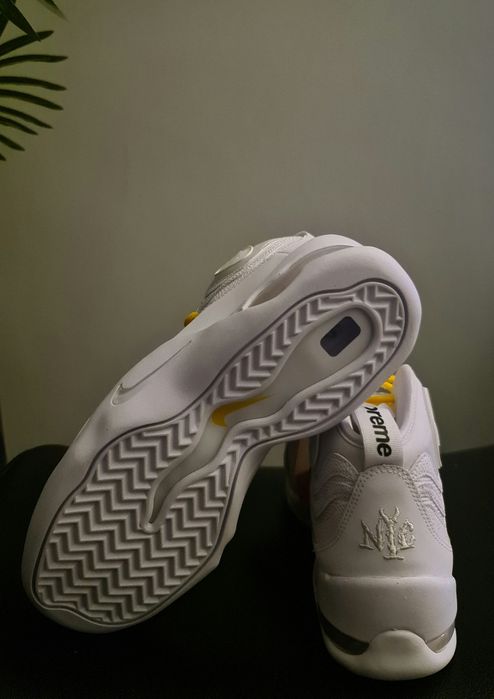 Air bakin x supreme 41